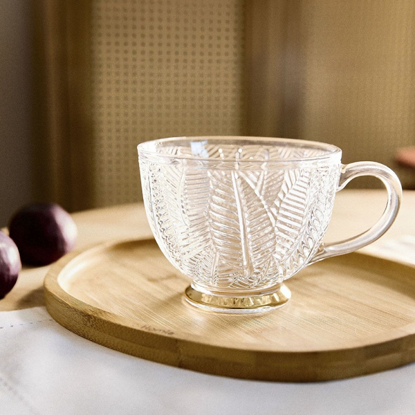 Filiżanka Homla BARREL 360 ml - w liście ze złotą nóżką – NIEDOSTĘPNY