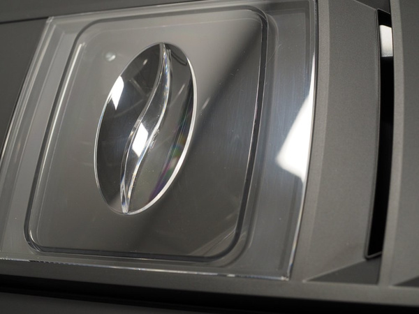 OUTLET 6581 - Ekspres do kawy Jura E8 Piano Black (EC)