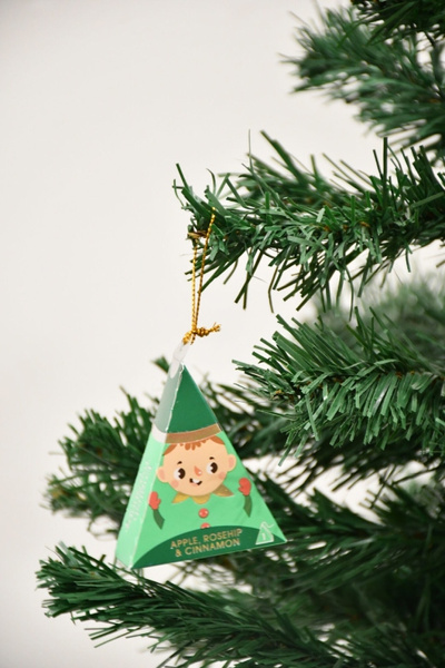 Herbata English Tea Shop Christmas Tea Green Wonders - zestaw 12 piramidek