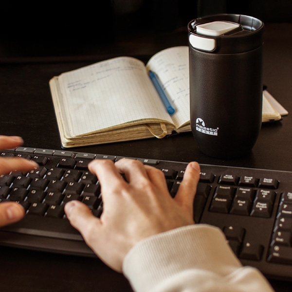 Kubek termiczny Majestic Sport Bullet 400 ml - Czarny