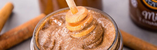 Miód z cynamonem Nasza Pszczelarnia 270g