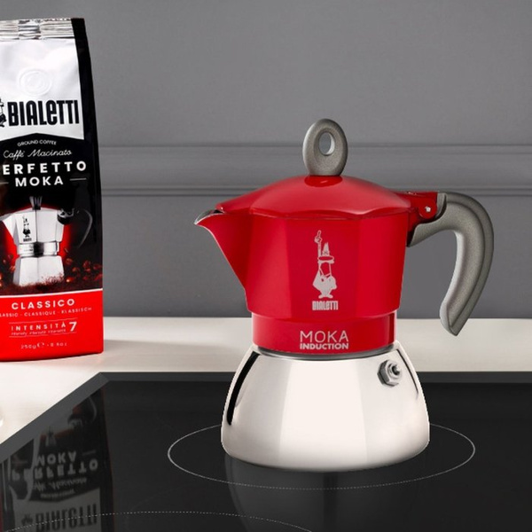 Kawiarka Bialetti New Moka Induction 6 filiżanek - Czerwona