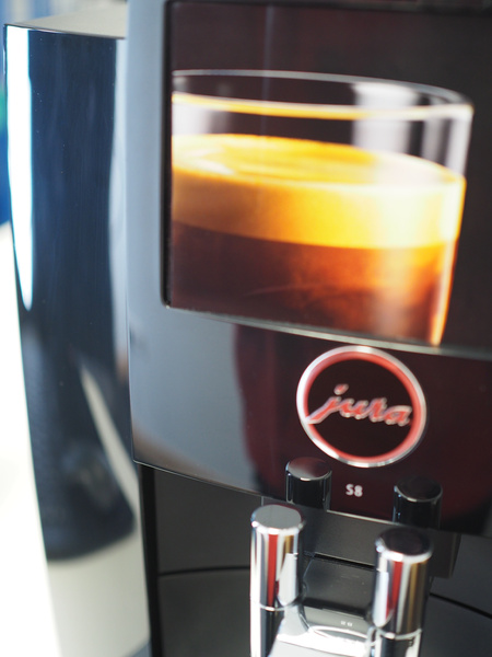 OUTLET 32845 - Ekspres do kawy Jura S8 Piano Black (EA) 