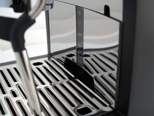 OUTLET - Ekspres do kawy Graef ES 702 Pivalla