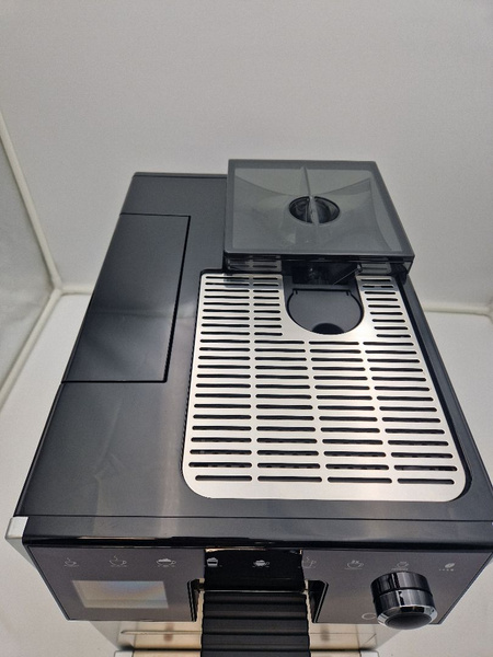 OUTLET 13866 - Ekspres do kawy Melitta F63-101 Caffeo CI Touch - srebrny