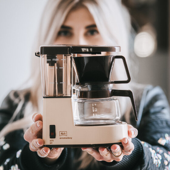 Ekspres przelewowy Melitta Aromaboy 1015-03 - Beżowy + 250G KAWY GRATIS