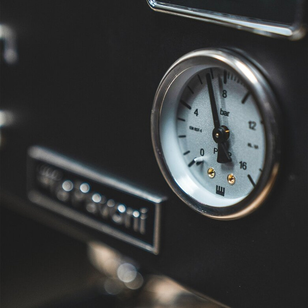 Ekspres do kawy La Pavoni New Casabar PID Black LPMCBN02EU