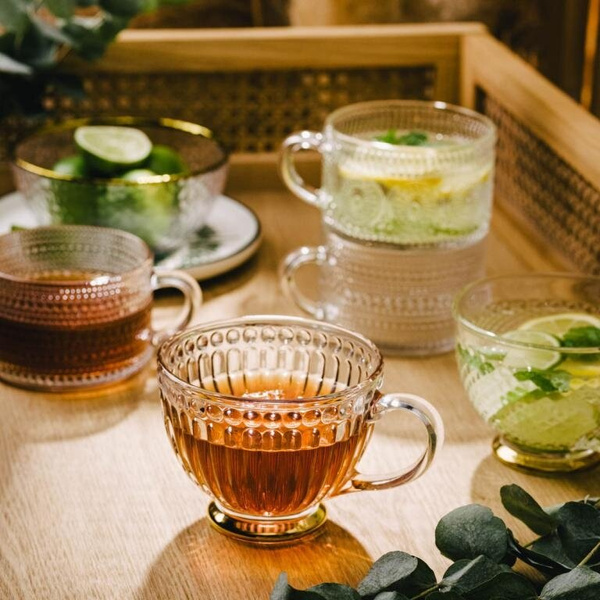 Filiżanka HOMLA BARREL 360 ml - w paski ze złotą nóżką 