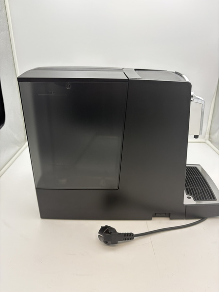 OUTLET 11313 - Ekspres do kawy Nivona 560