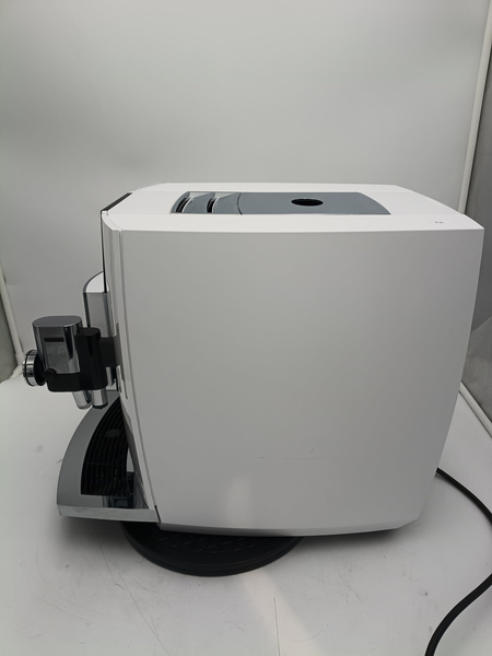 OUTLET 8995 - Ekspres do kawy Jura J8 Piano White (EA)