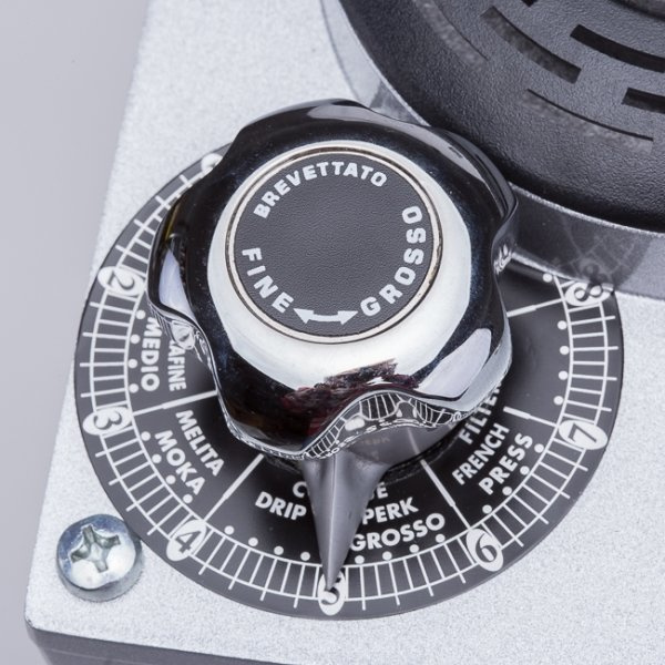 Młynek do kawy Eureka Drogheria 85 - Srebrny – NIEDOSTĘPNY