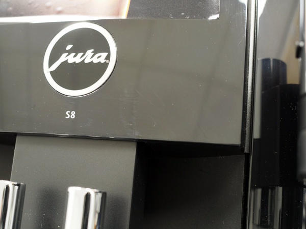 OUTLET 85255 - Ekspres do kawy Jura S8 Piano Black (EA)