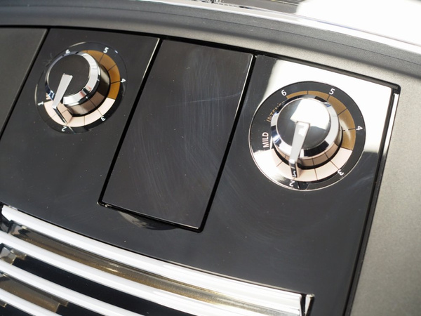 OUTLET 6823 - Ekspres do kawy Jura J8 TWIN Diamond Black (EA)