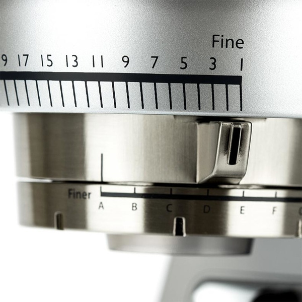 Młynek do kawy Baratza Sette 270