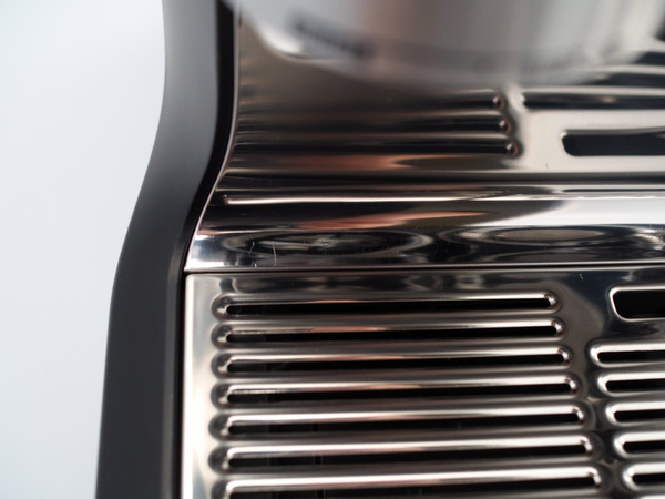 OUTLET - Kolbowy ekspres do kawy Sage SES990BTR