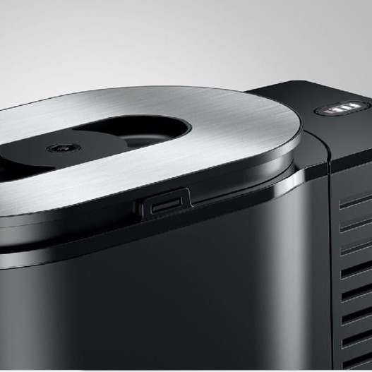 OUTLET 98566 - Czarna chłodziarka do mleka JURA Cool Control  2,5l