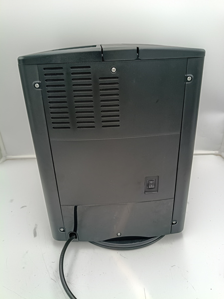OUTLET 24208 - Ekspres do kawy DeLonghi Magnifica ESAM 4000.B