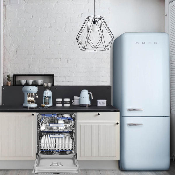 Młynek do kawy SMEG CGF11PBEU - Błękitny pastelowy