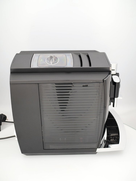 OUTLET 77745 - Ekspres do kawy Jura E8 Piano Black (EC) 